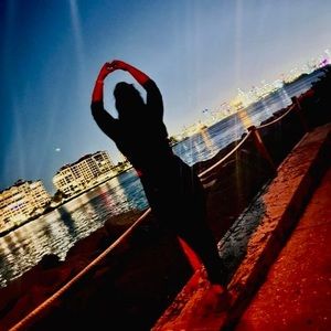 Meet your Posher, Yuneisy